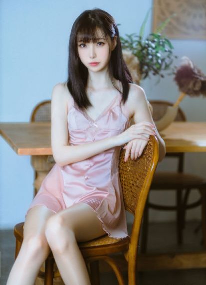 变成黑皮辣妹后朋友做了的梦二季_4K高清完整版