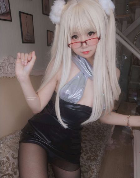 郭艳第二次人生起床找手机_BD英语HD在线观看